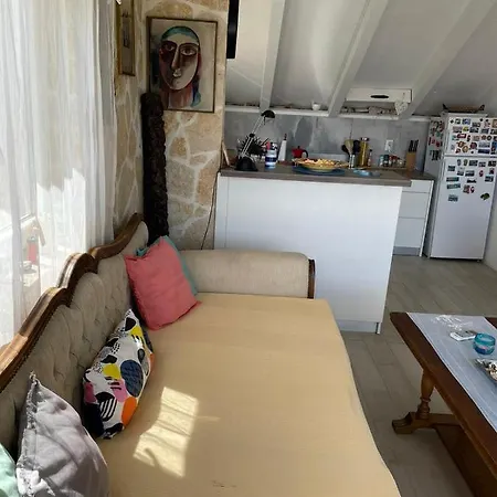 Sara Apartment